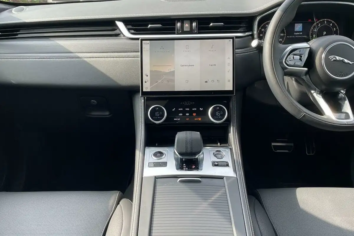 2024-jaguar-f-pace-20-p400e-r-dynamic-hse-black-90th-anniversary-edition-big-14