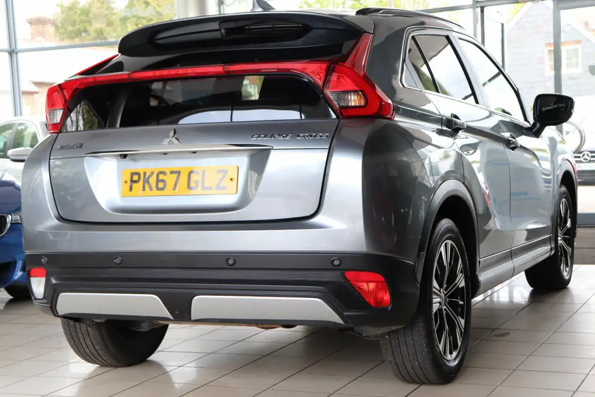 2018-mitsubishi-eclipse-cross-15-4-auto-big-7