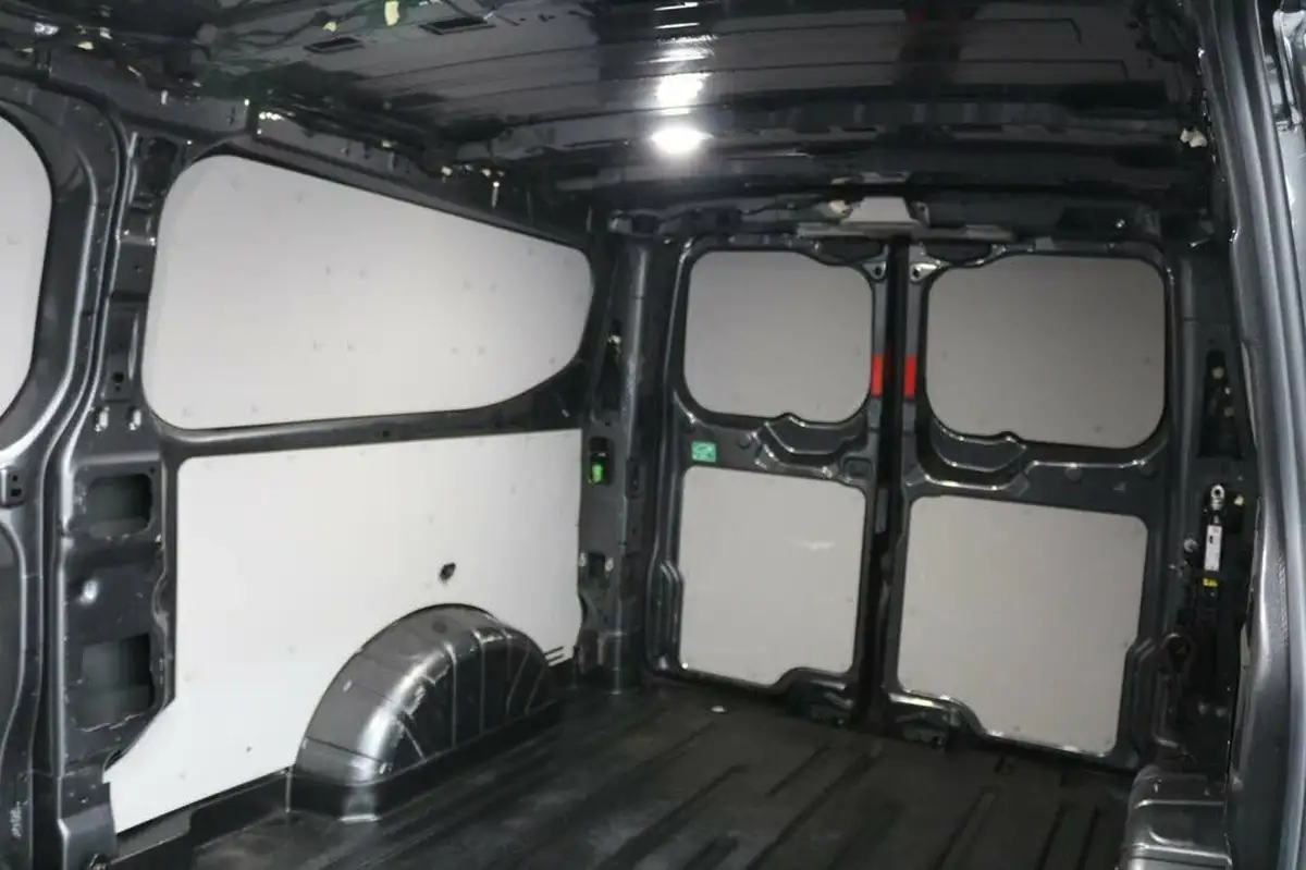 2024-ford-transit-custom-20tdci-320-l2h1-limited-136pseu6e-panel-van-1996cc-auto-big-14