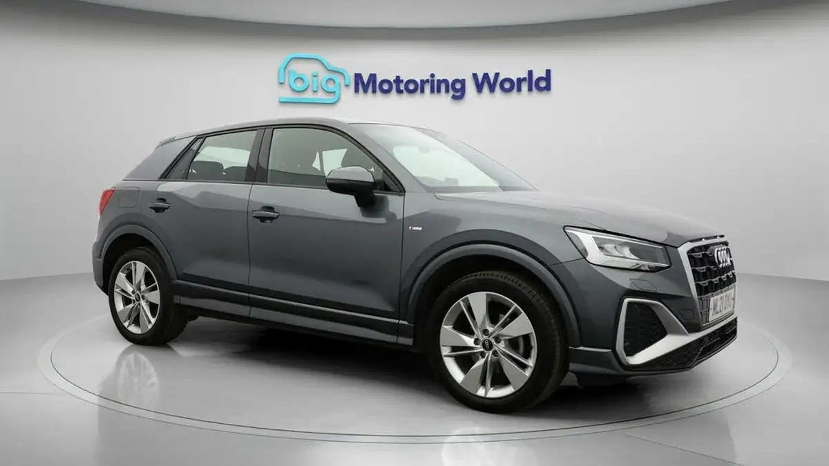 2021-audi-q2-15-35-tfsi-s-line-tronic-big-0