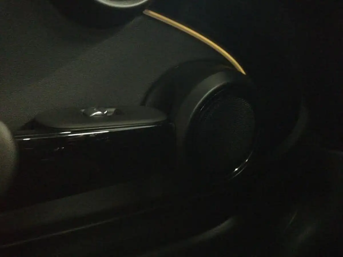 2022-mini-cooper-15-cooper-classic-hatchback-3d-auto-big-17