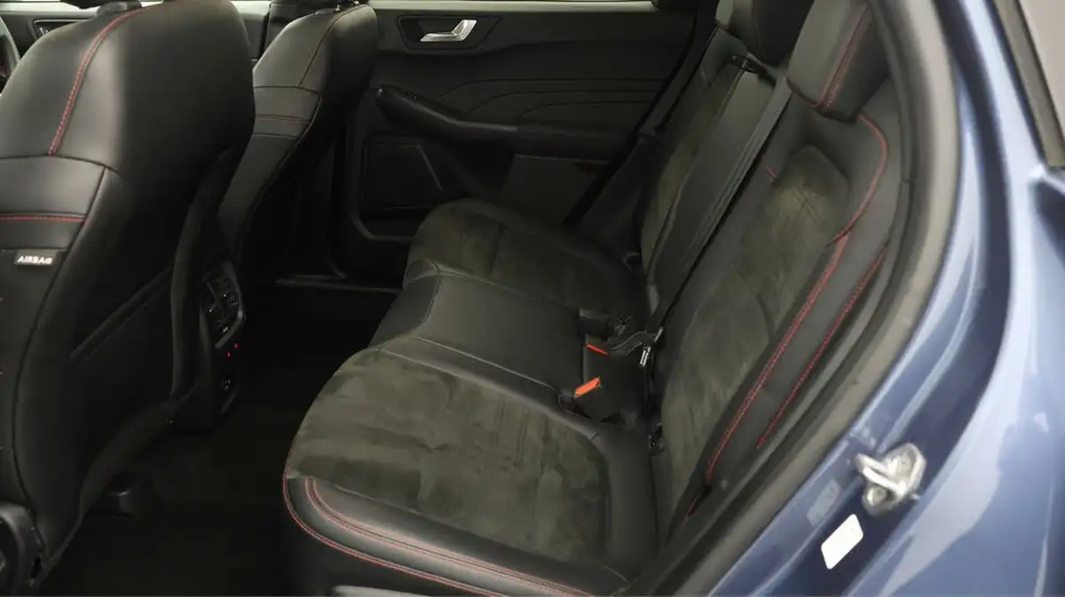 2022-ford-kuga-25t-st-line-x-edition-225ps-phev-big-24