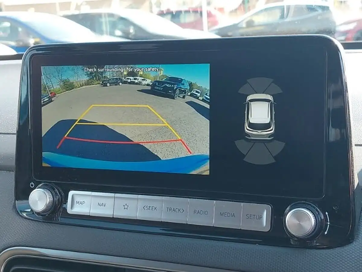 2021-hyundai-kona-e-premium-204ps-64kwh-7kw-obc-big-10