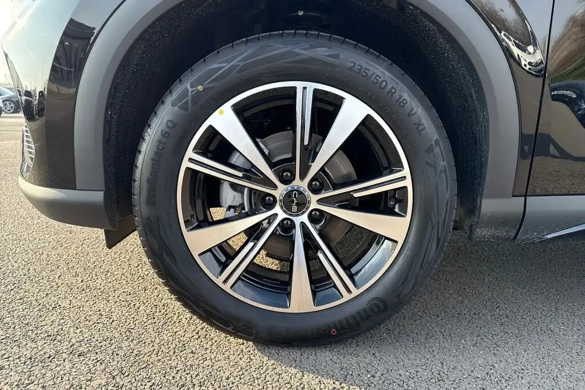 2025-byd-atto-3-e-comfort-big-22