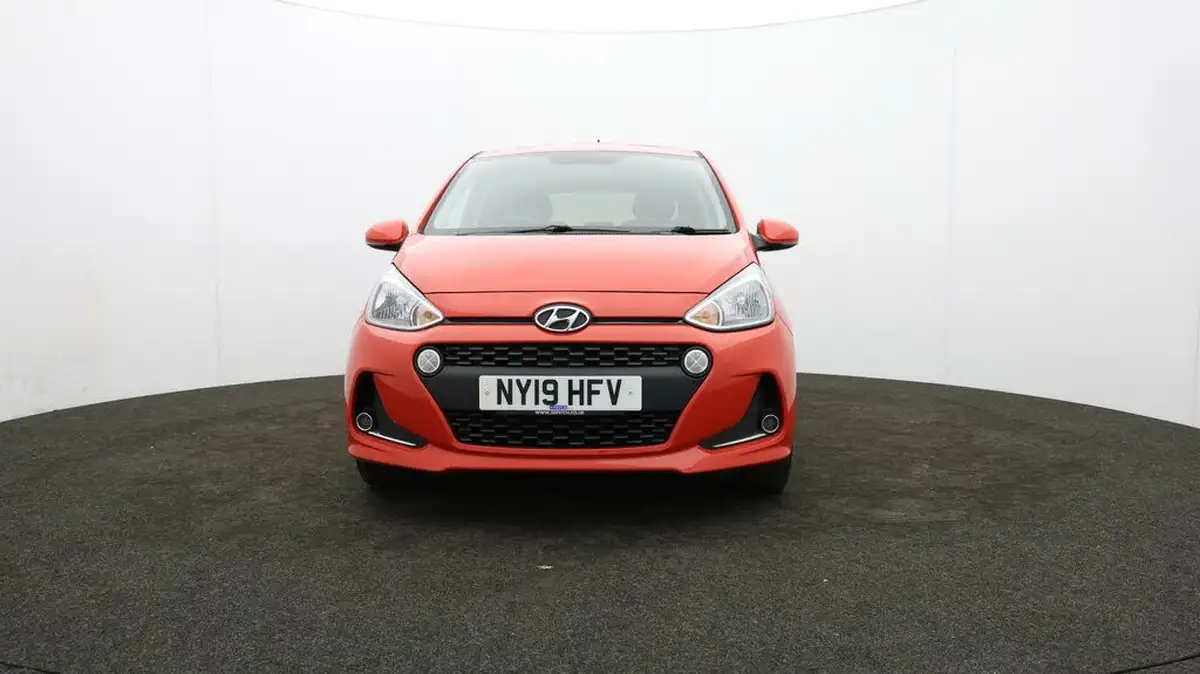 2019-hyundai-i10-12-premium-se-big-46