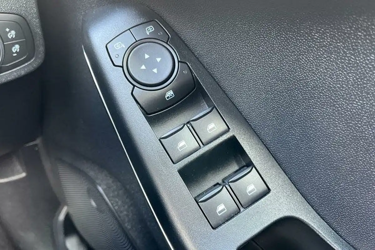 2022-ford-fiesta-10t-titanium-100ps-big-15