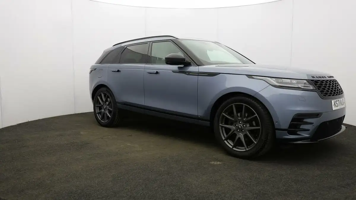 2022-land-rover-range-rover-velar-20-d200-r-dynamic-hse-big-45