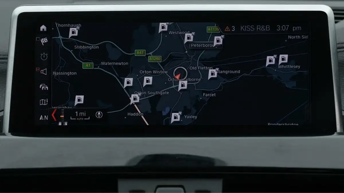 2021-bmw-x1-20-sdrive20i-xline-big-11