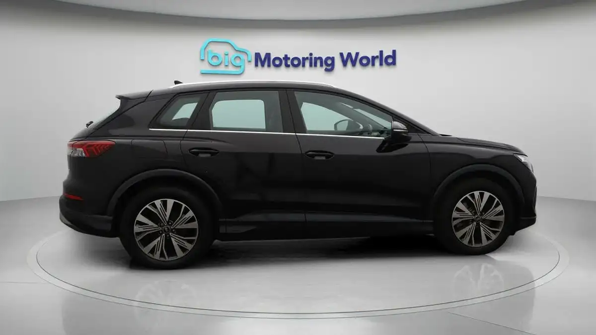 2023-audi-q4-e-tron-40e-sport-station-wagon-big-8