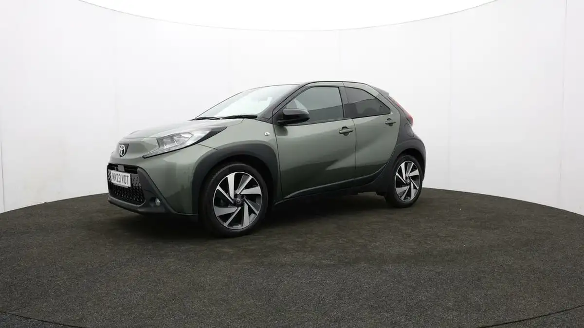 2023-toyota-aygo-x-10-vvt-i-edge-big-54