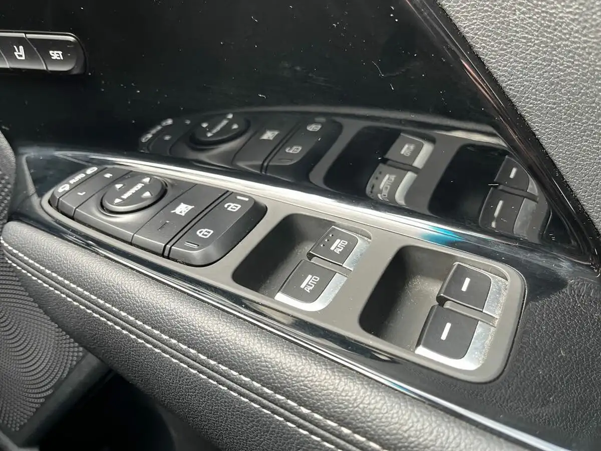 2022-kia-niro-16-gdi-4-139bhp-132kwh-big-17