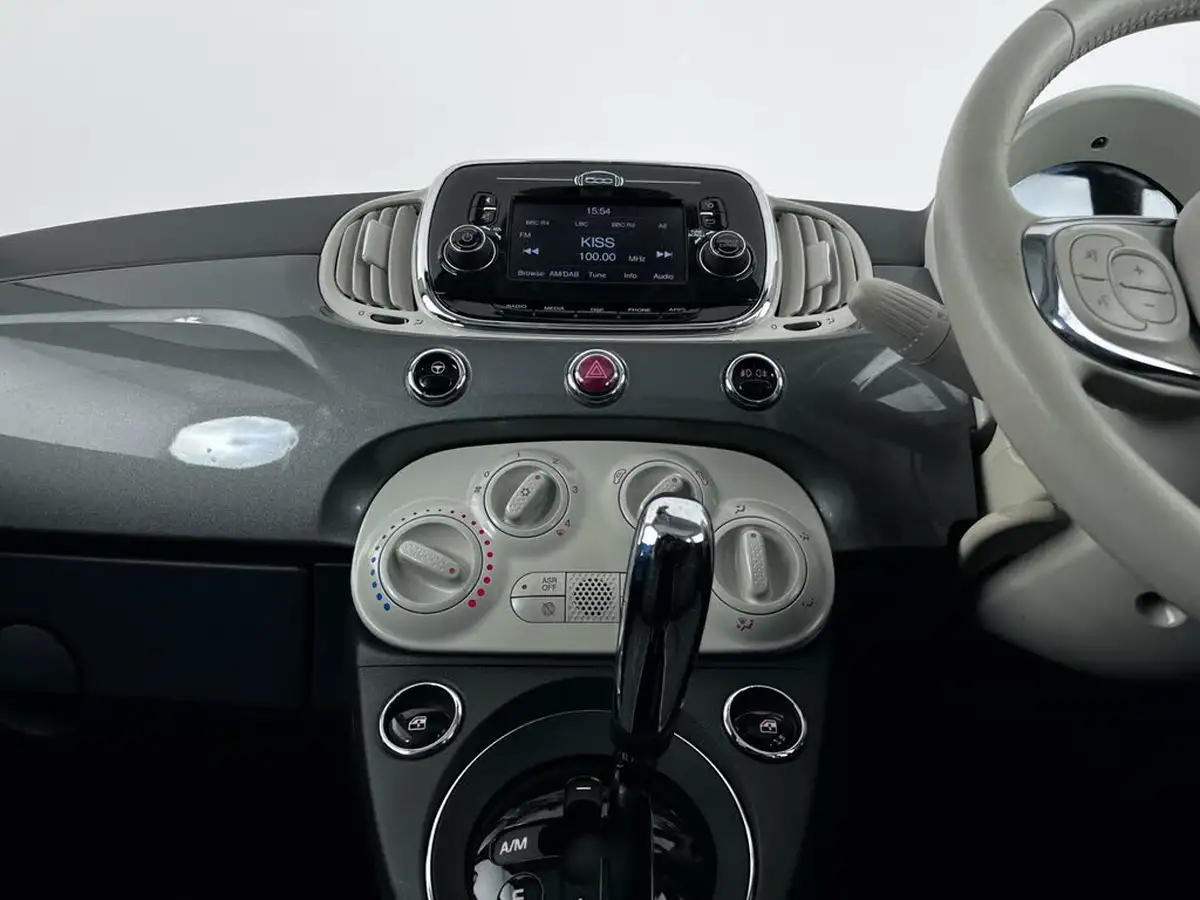 2016-fiat-500-12-lounge-dualogic-big-23