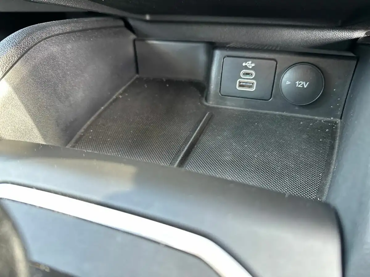 2024-ford-focus-10t-active-155ps-hatchback-powershift-big-23