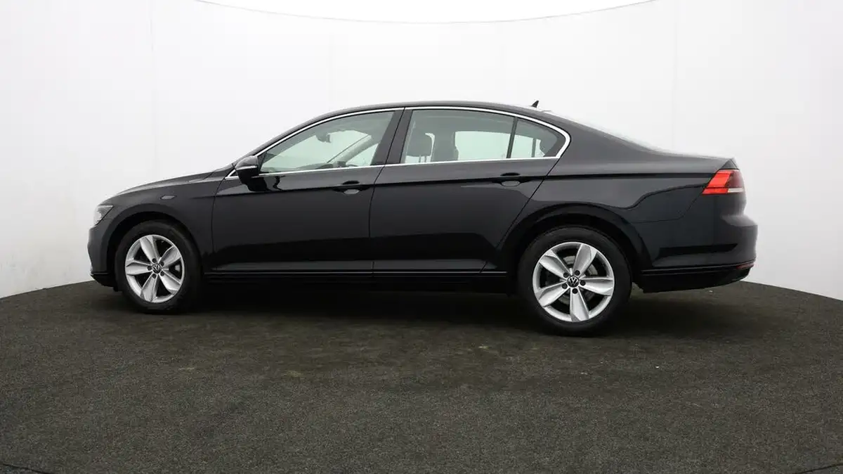 2021-volkswagen-passat-20tdi-se-nav-150ps-saloon-4d-dsg-big-69