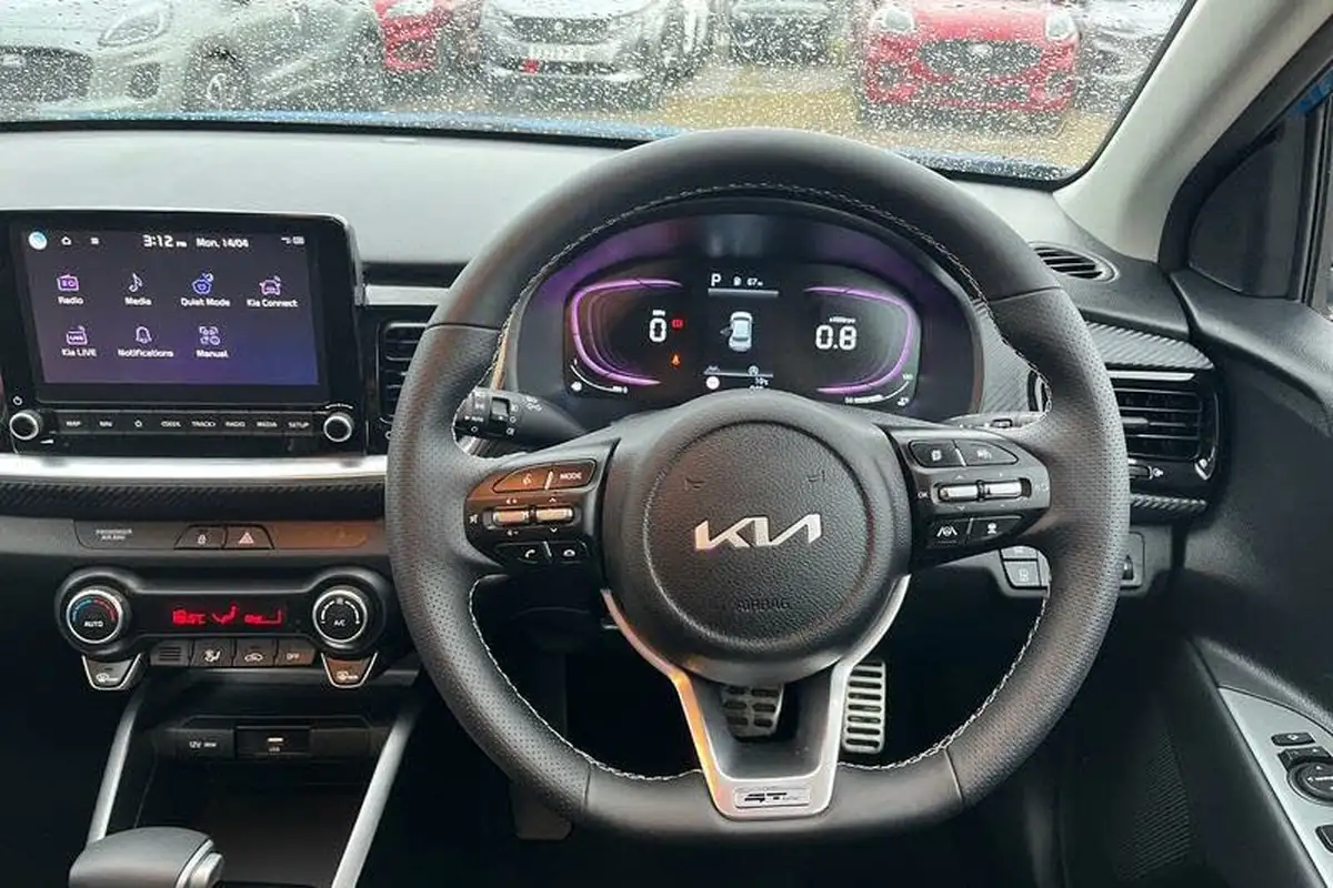 2024-kia-stonic-10-t-gdi-gt-line-s-98bhp-dct-big-11