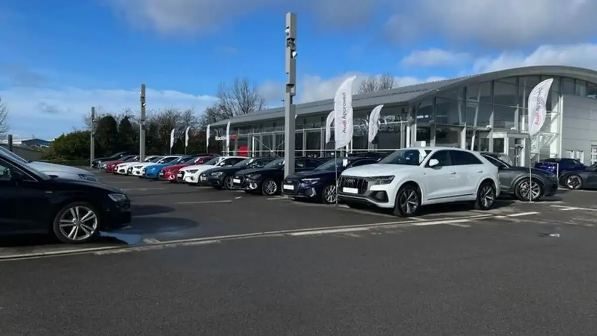2024-audi-q5-20-45-tfsi-black-edition-station-wagon-big-48