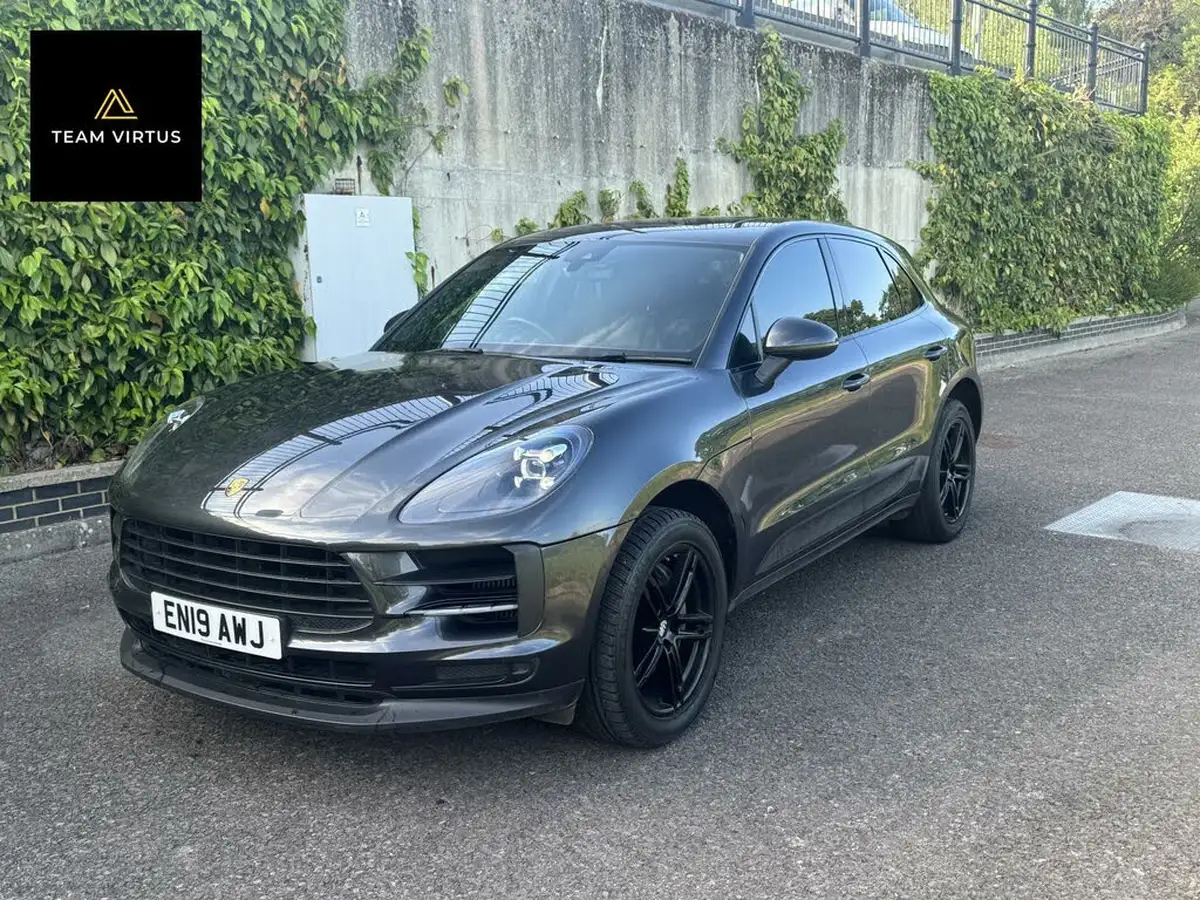2019-porsche-macan-30-v6-s-big-2