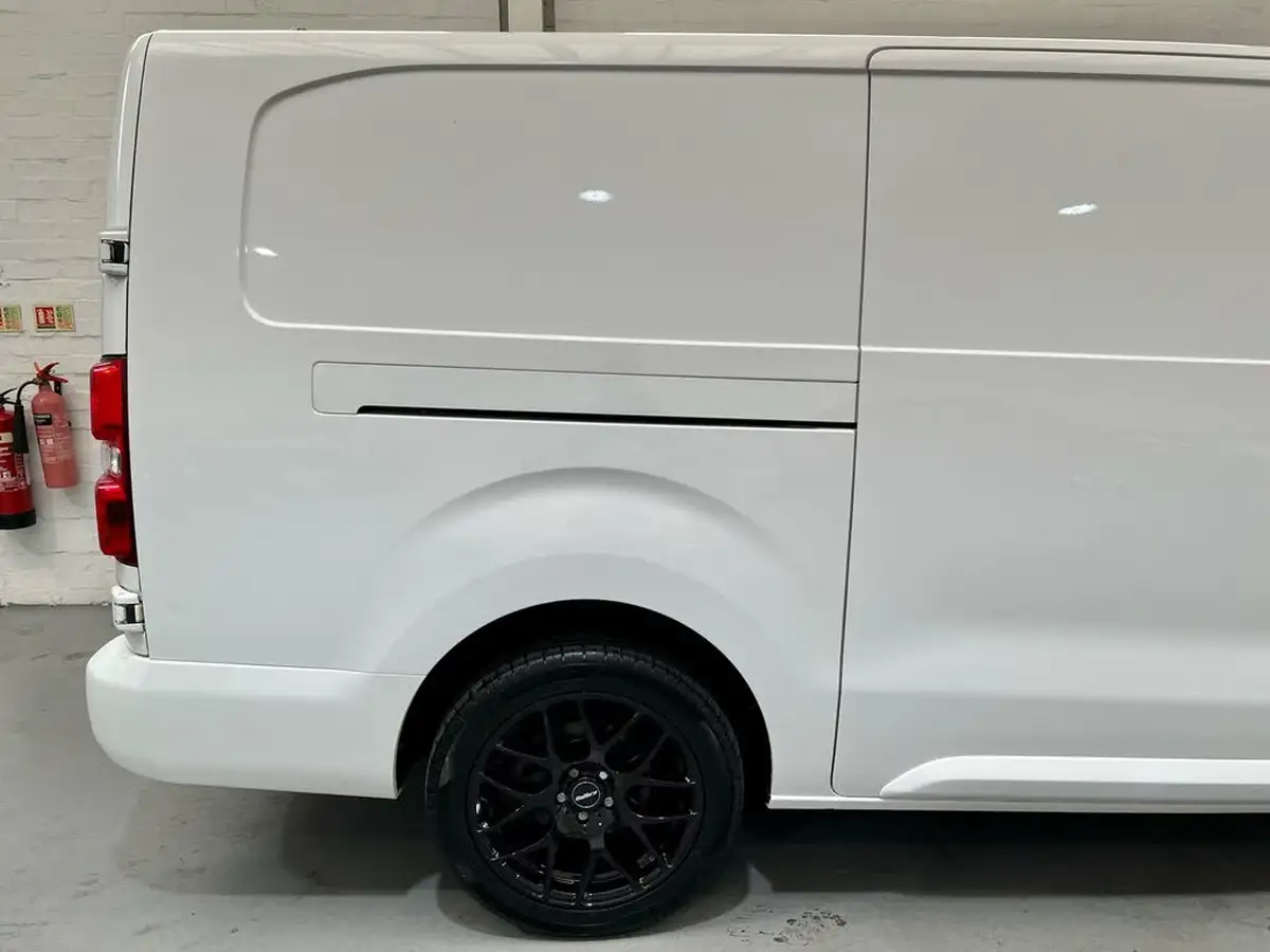 2021-vauxhall-vivaro-15td-2900-l2h1-sportive-100pseu6dt-big-8