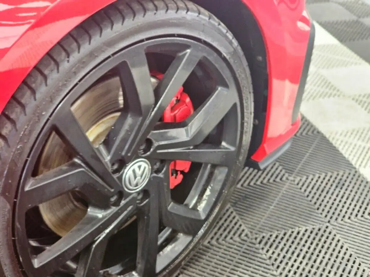 2018-volkswagen-golf-20-tsi-gti-performance-ss-5d-big-58