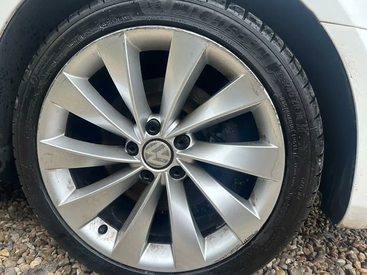 2014-volkswagen-cc-20tdi-gt-bmt-dsg-big-40