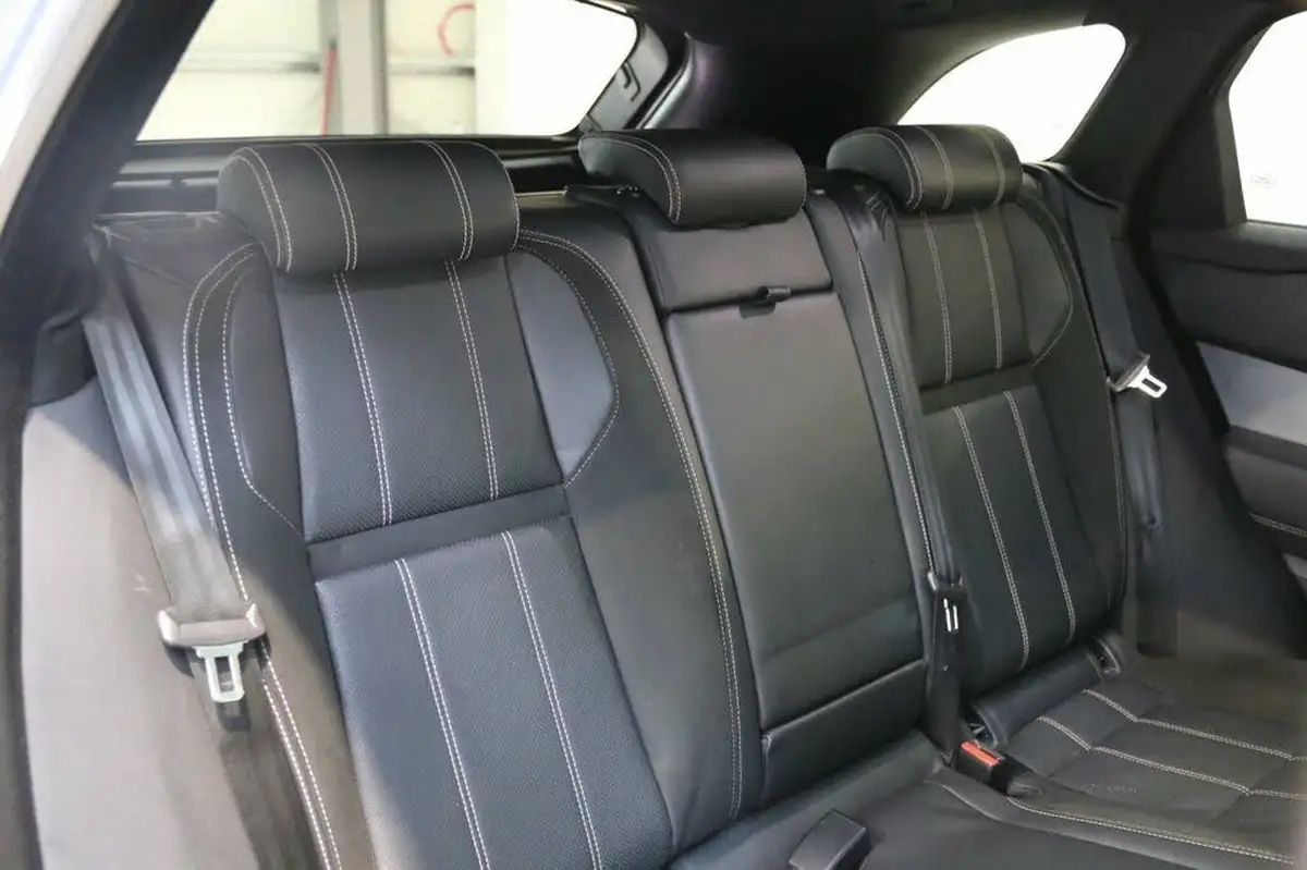 2018-land-rover-range-rover-velar-20-d240-r-dynamic-se-big-7