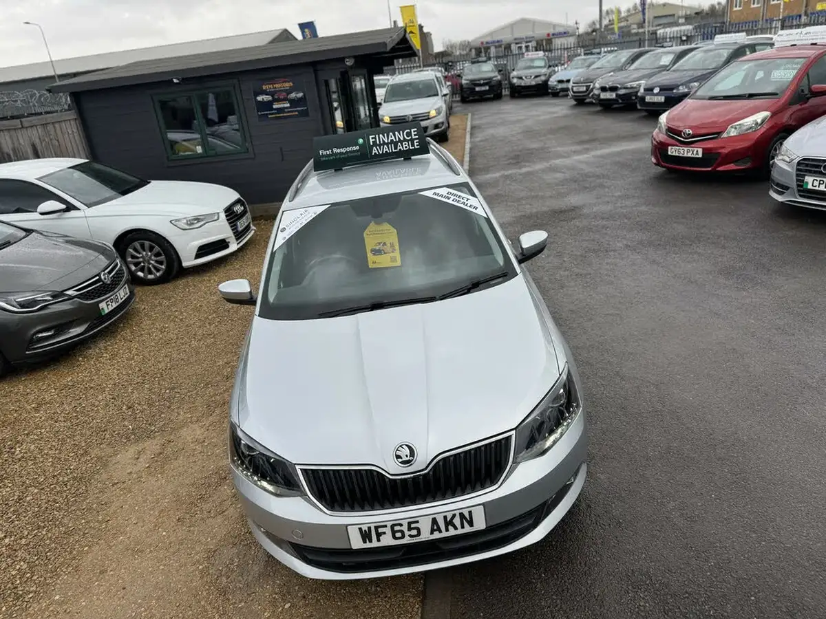 2015-skoda-fabia-12-tsi-se-l-109ps-estate-big-46