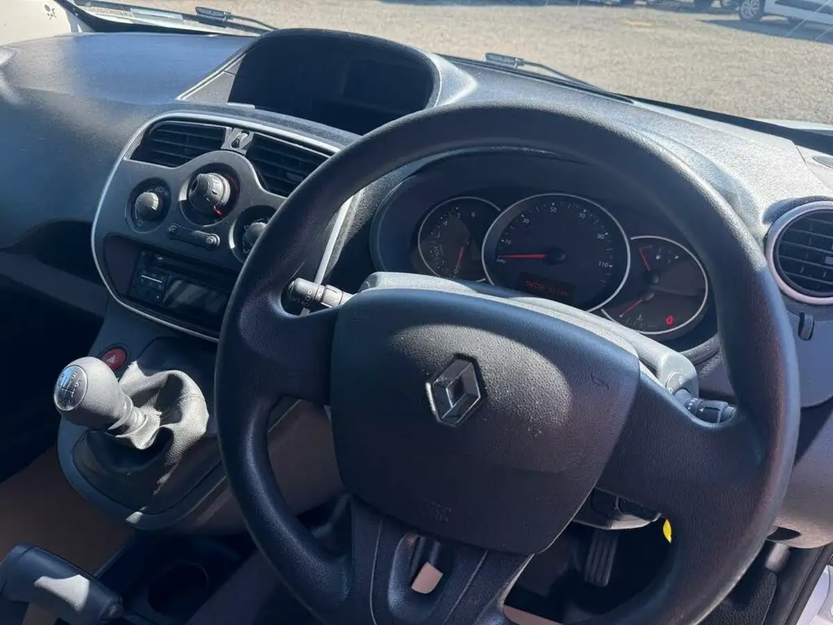 2020-renault-kangoo-15dci-ml19-energy-dci-95-business-big-11