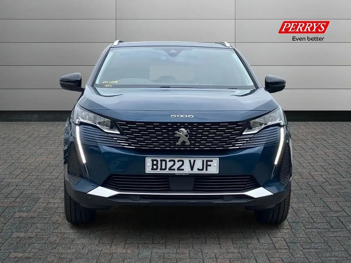 2022-peugeot-5008-suv-12-puretech-allure-eat8-big-3