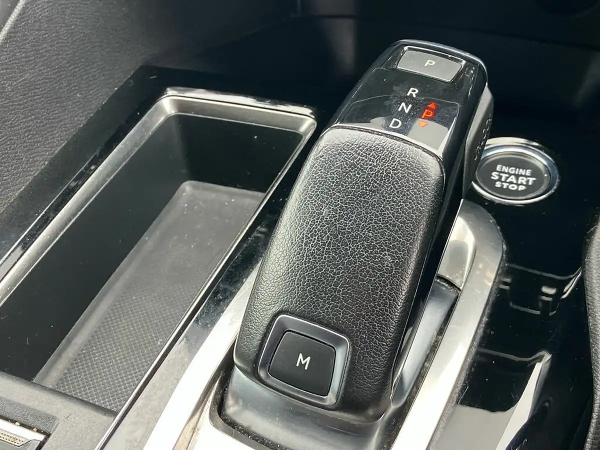 2022-peugeot-5008-suv-12-puretech-allure-eat8-big-55