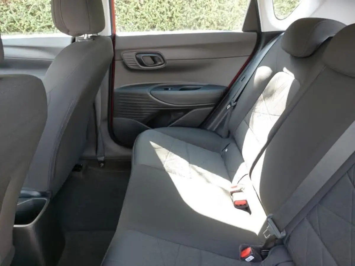 2023-hyundai-bayon-10-t-gdi-se-connect-dct-big-5