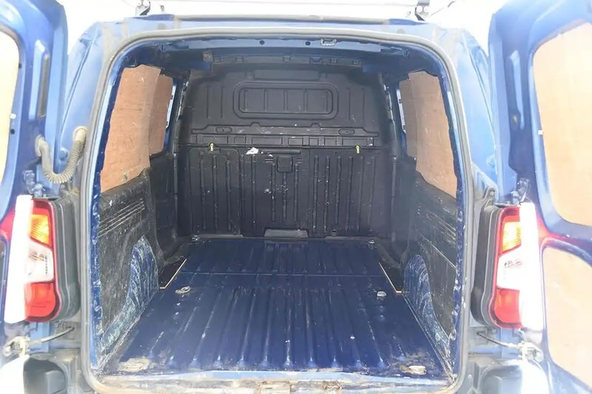 2020-citroen-berlingo-15bluehdi-950-enterprise-100pseu6dt-e-ss-panel-big-5