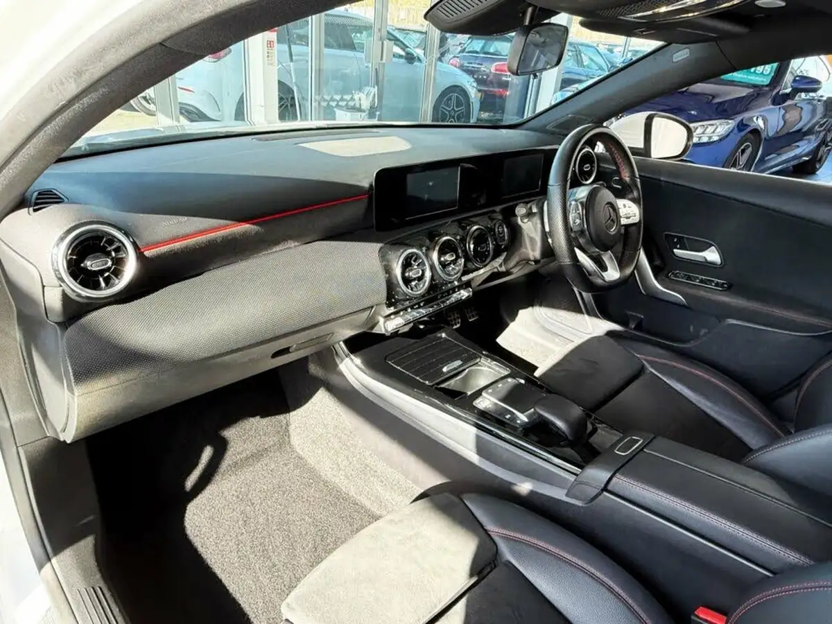 2020-mercedes-benz-a-class-13-a250e-amg-line-saloon-4d-big-14