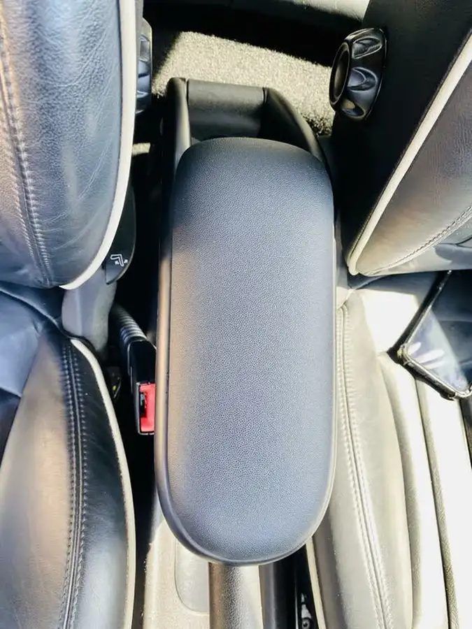 2011-mini-cooper-16-cooper-s-hatchback-3d-big-16