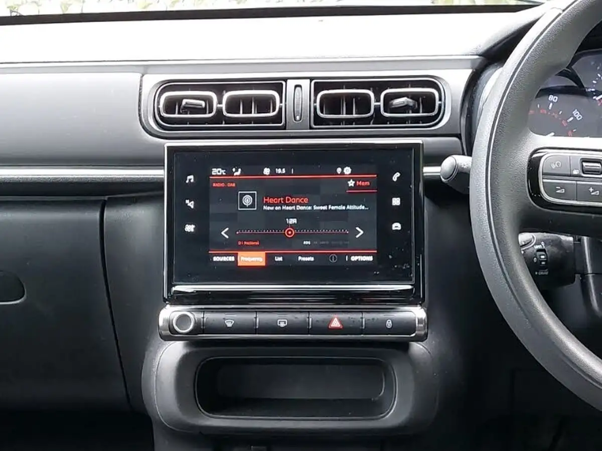 2023-citroen-c3-12-puretech-c-series-edition-83ps-ss-big-10