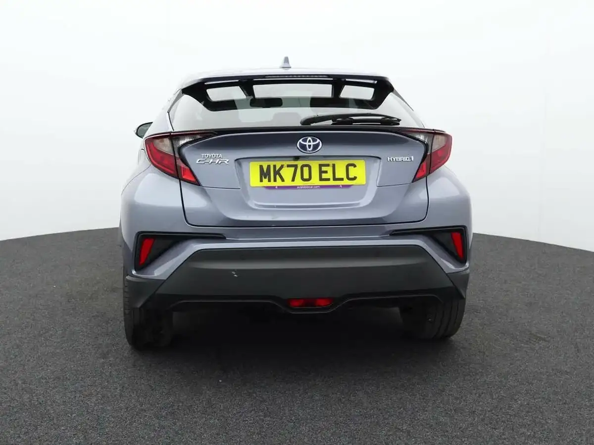 2020-toyota-c-hr-18-vvt-i-design-big-3