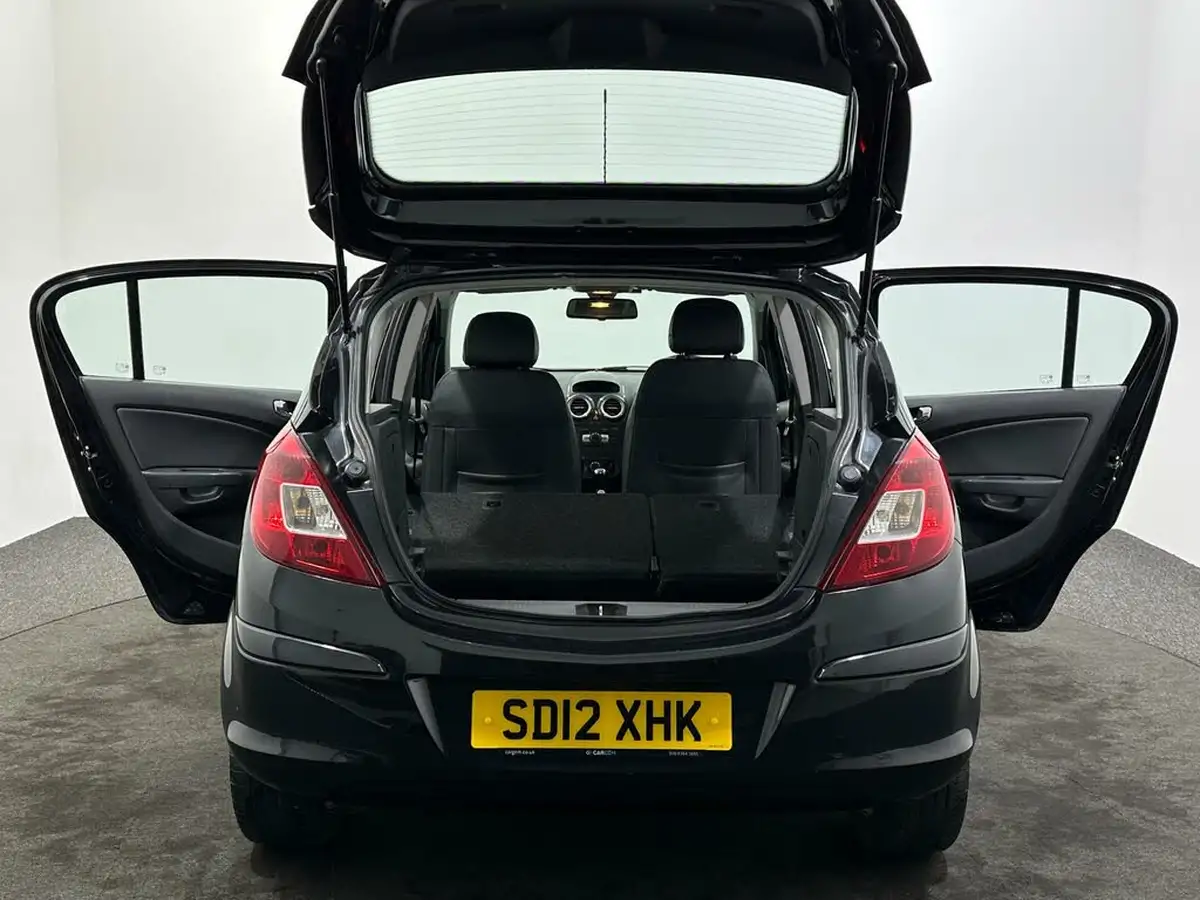 2012-vauxhall-corsa-14-se-5d-big-38