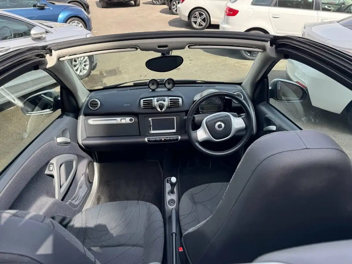 2011-smart-fortwo-10-passion-84bhp-cabriolet-auto-big-17