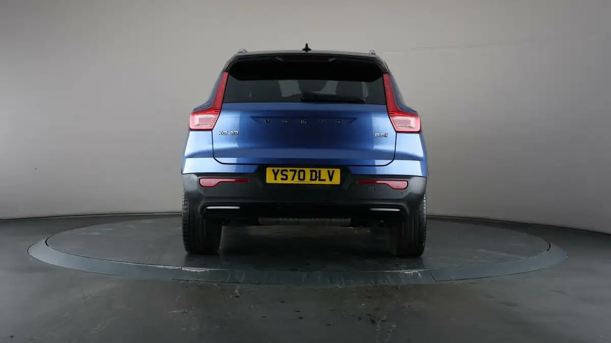 2020-volvo-xc40-20-b5-r-design-pro-big-5