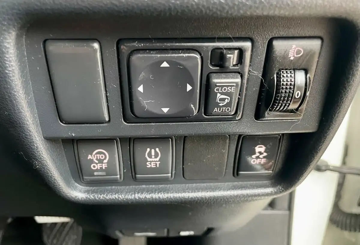 2018-nissan-juke-12-dig-t-n-connecta-ss-big-41