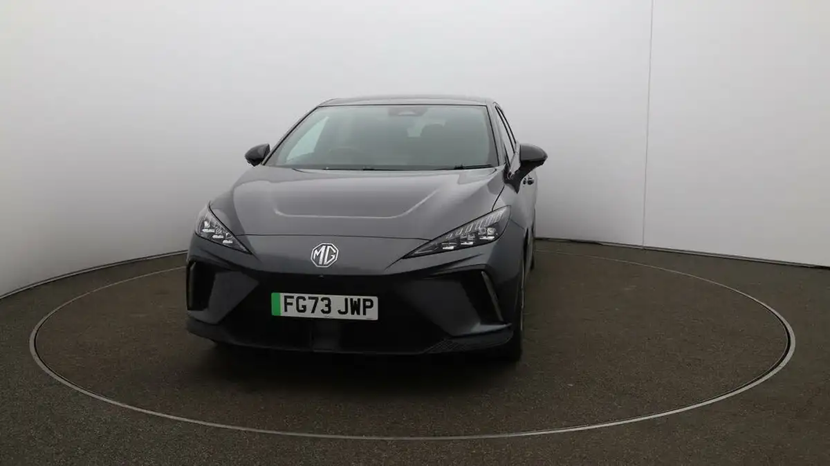 2023-mg-mg4-e-trophy-ev-203ps-long-big-36