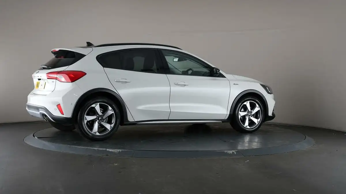 2021-ford-focus-10t-active-edition-125ps-hybrid-mhev-hatchback-big-54