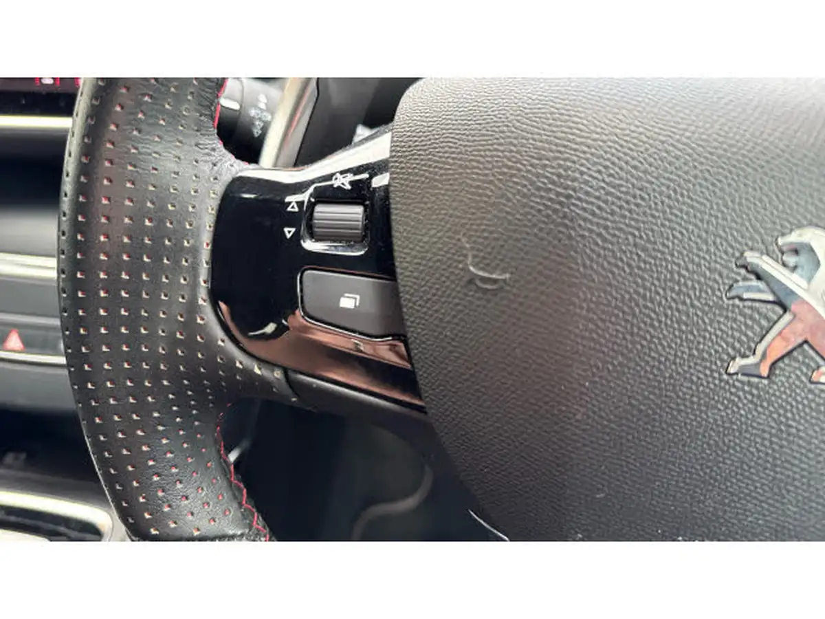 2021-peugeot-308-12-puretech-gt-premium-digital-i-cockpit-big-32