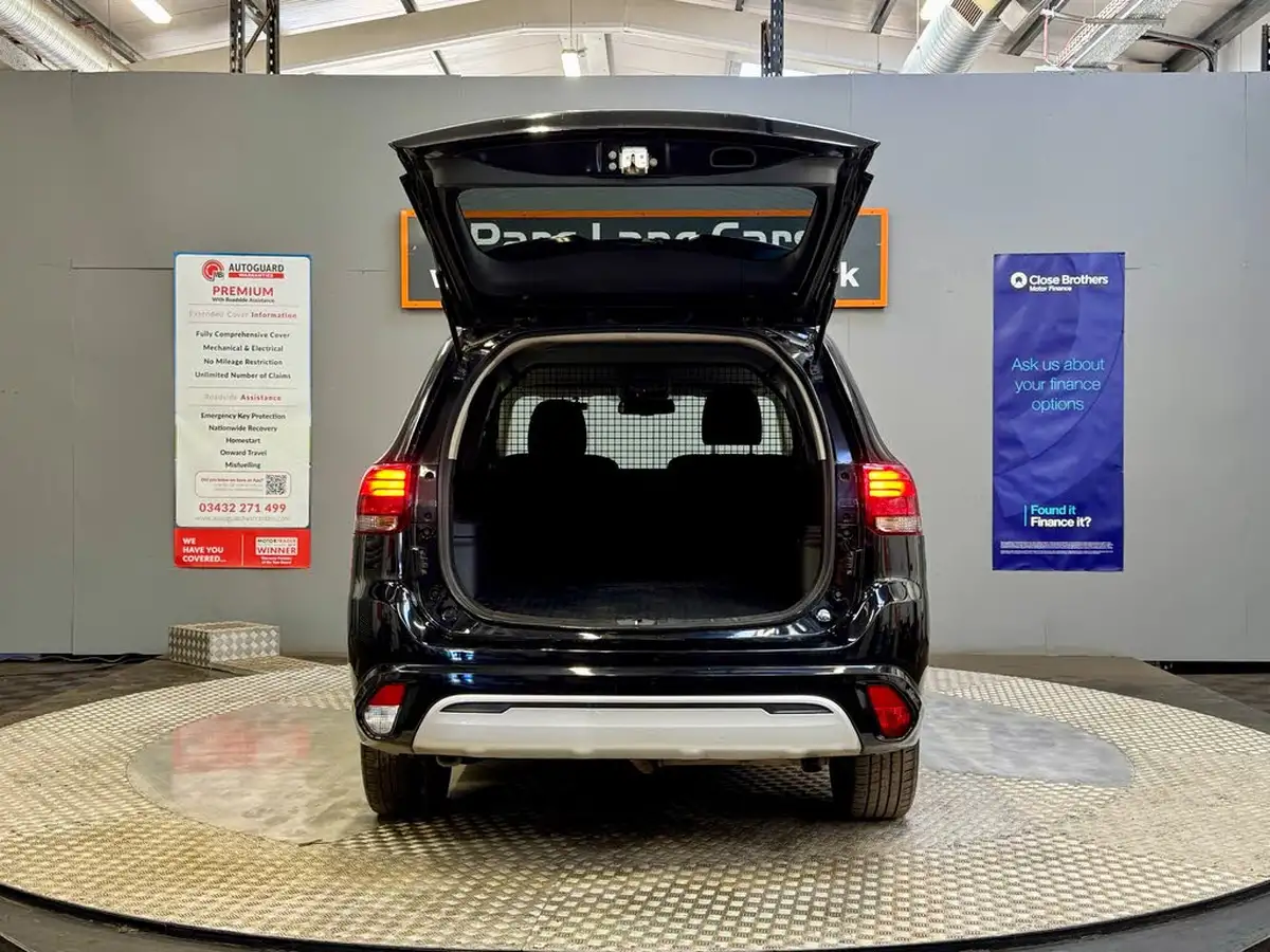 2020-mitsubishi-outlander-24-reflex-plus-commercial-big-4