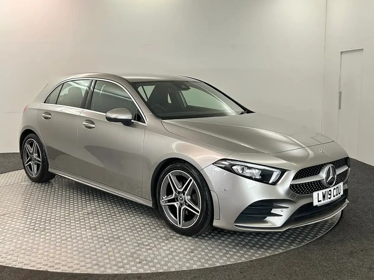 2019-mercedes-benz-a-class-13-a180-amg-line-executive-hatchback-5d-big-2