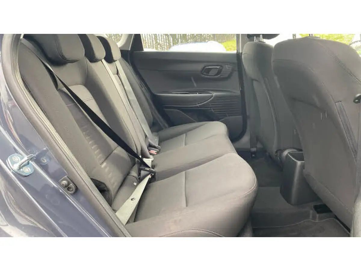 2024-hyundai-bayon-10-t-gdi-advance-big-15