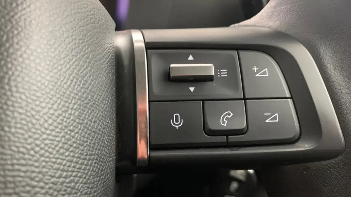 2021-citroen-c4-12-puretech-sense-plus-big-17
