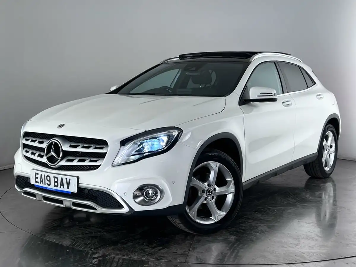 2019-mercedes-benz-gla-class-16-gla-200-sport-premium-plusss-7g-dct-big-40