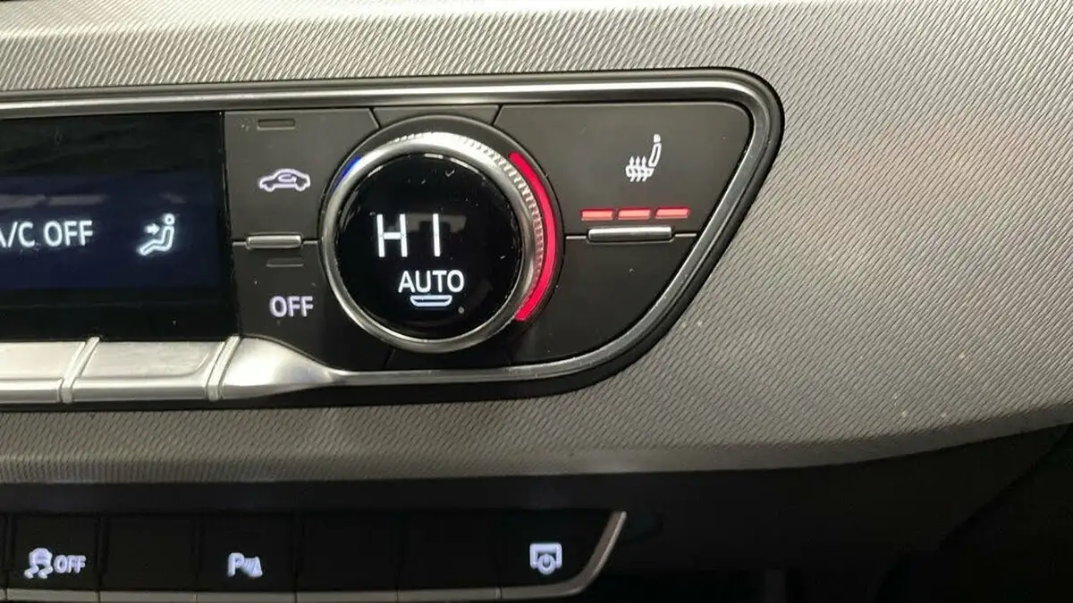 2021-audi-a4-avant-20-35-tdi-technik-big-22