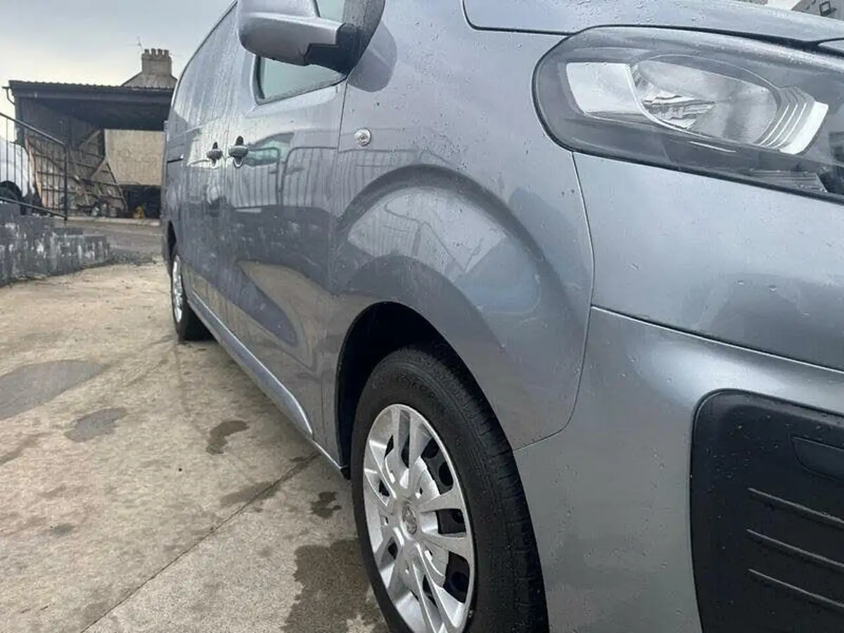 2019-vauxhall-vivaro-15td-2900-l2h1-sportive-big-9