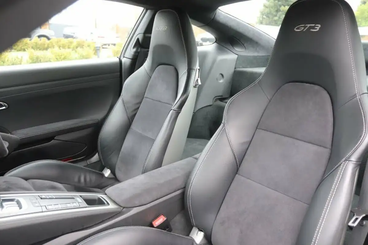 2014-porsche-911-38-gt3-big-28